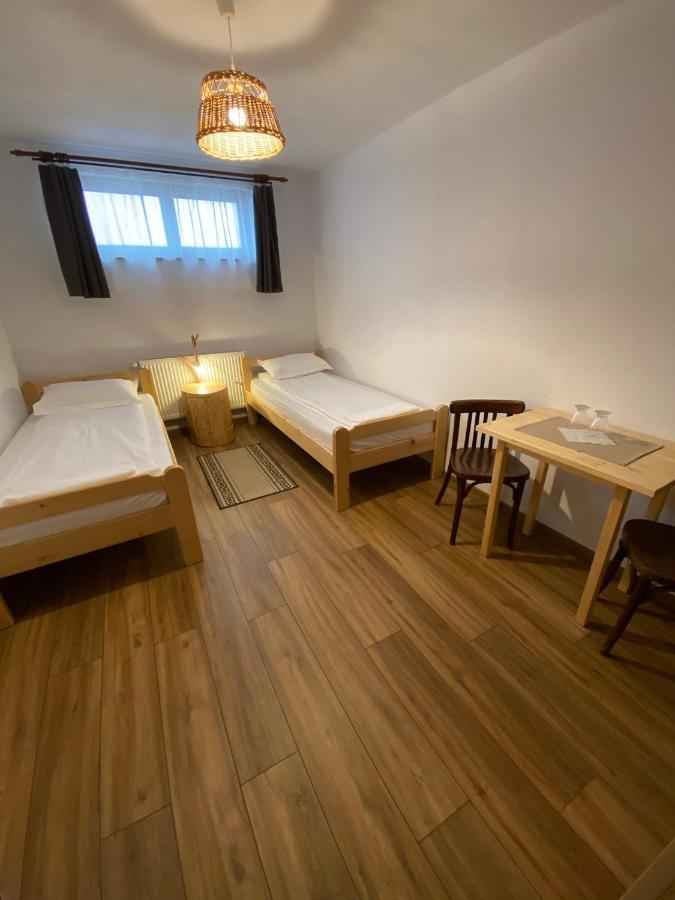 Famives Vendeghaz Bed and Breakfast Racul Eksteriør billede